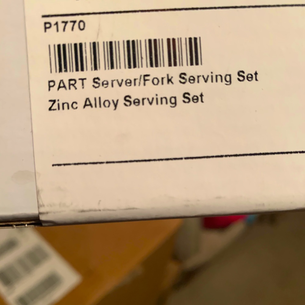 “W” Serving set